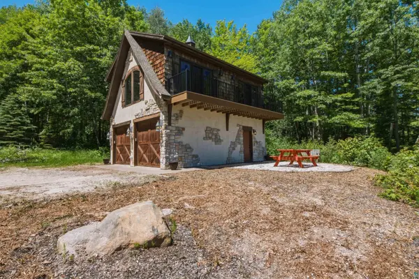 86270 Meyers Olson Rd, Bayfield, WI 54814