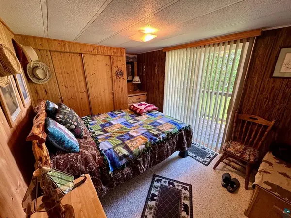 7193 Jola Rd, Eveleth, MN 55734