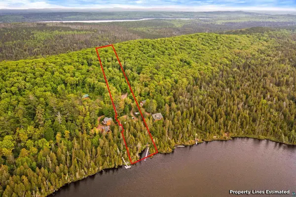 206 E Deeryard Rd, Grand Marais, MN 55604
