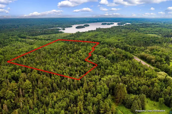 240 Thomson Rd, Esko, MN 55733