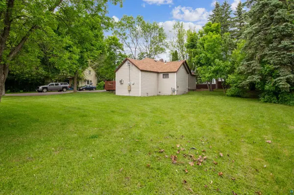 332 W Pine Street, Washburn, WI 54891