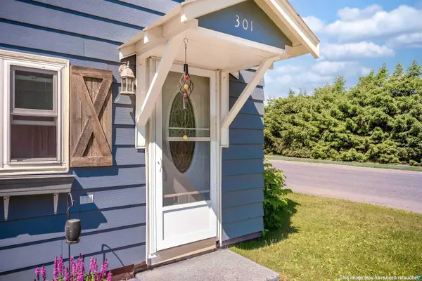 301 15th Ave W, Ashland, WI 54806