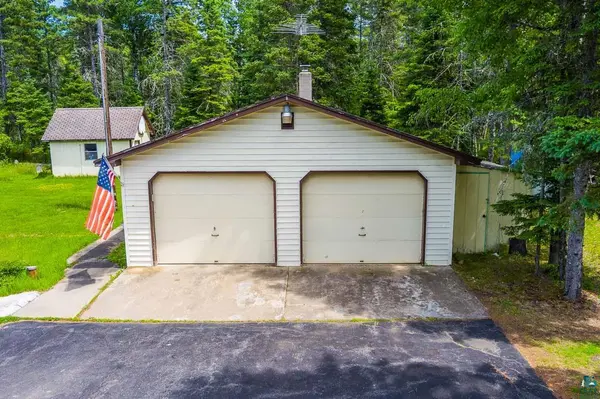 5464 Spruce St, Aurora, MN 55705-0000