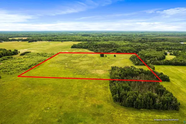 89xx Larva Rd, Toivola, MN 55765
