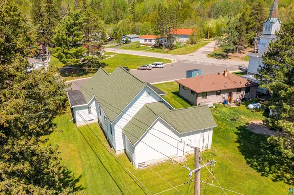32 Church St, Soudan, MN 55782
