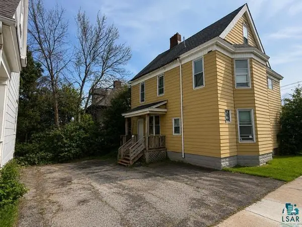 330-332 N 13th Ave E, Duluth, MN 55805
