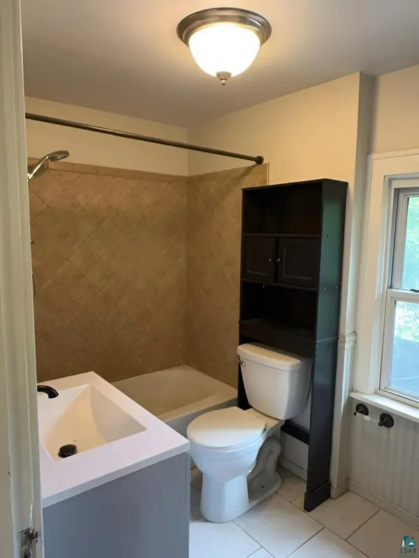 1920 E 7th Ave E, Hibbing, MN 55746