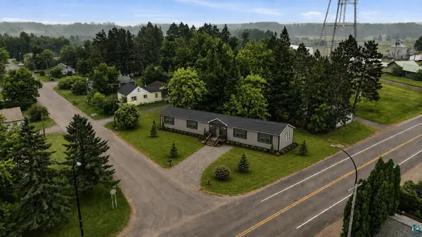 3934, 3936 Main St, Kettle River, MN 55757