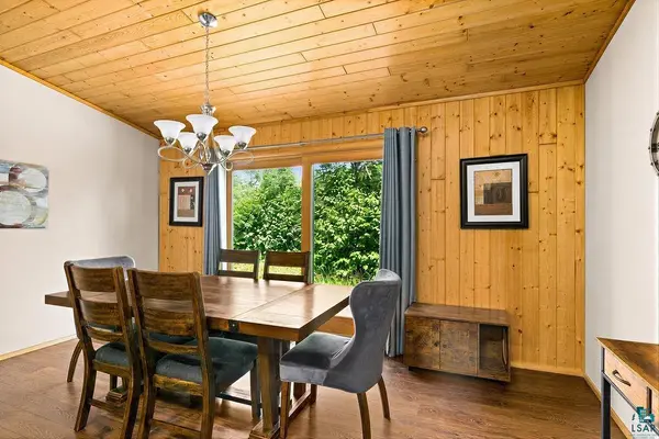 7 High Forest Tr, Lutsen, MN 55612