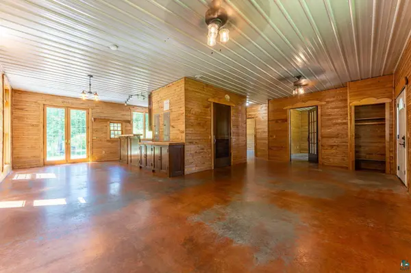 9734 Alango Rd, Angora, MN 55703