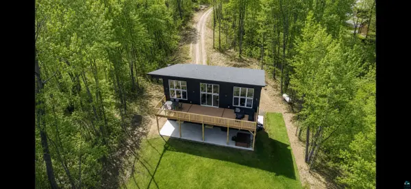 2000 W Chub Lake Rd, Carlton, MN 55718