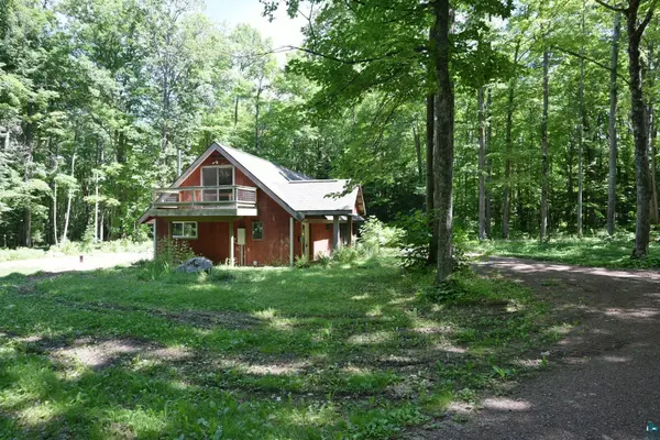 77545 W Maple Hill Rd, Washburn, WI 54891