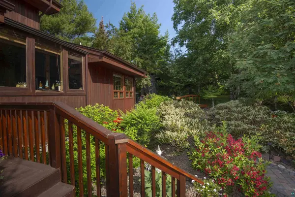 207 9th Ave W, Grand Marais, MN 55604
