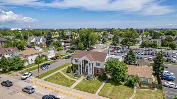 1304 Hammond Ave, Superior, WI 54880