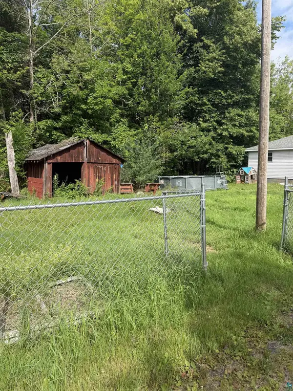 4813 S Mill Loop Rd, Maple, WI 54854-9011