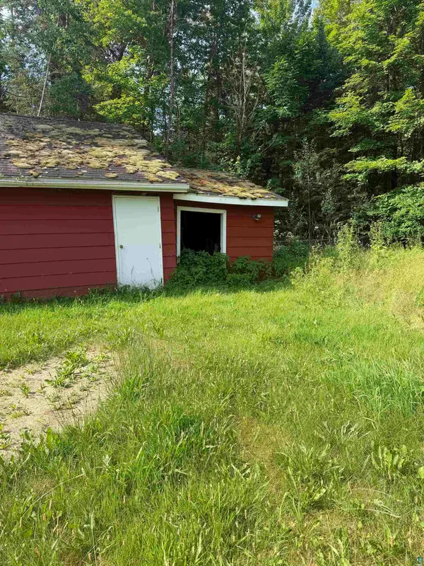 4813 S Mill Loop Rd, Maple, WI 54854-9011