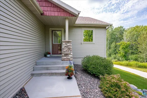 231 Hickory St, Duluth, MN 55811