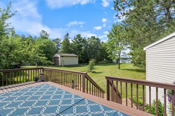 5957 Sunny Ln, Duluth, MN 55811
