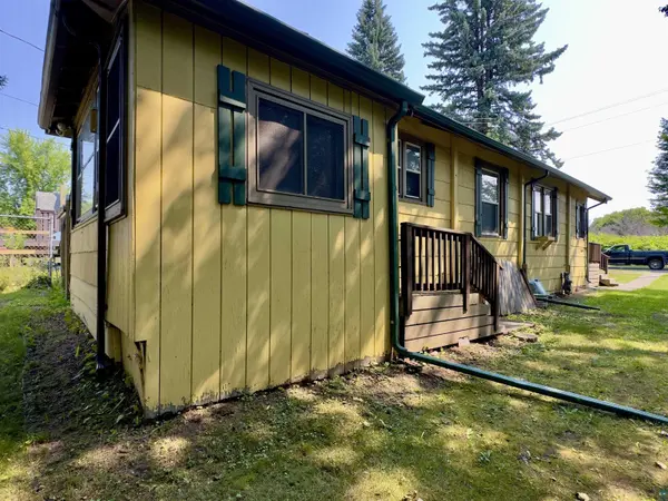 421 S 69th Ave W, Duluth, MN 55807