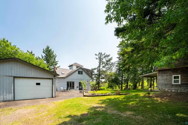 805 W 10th St, Duluth, MN 55806
