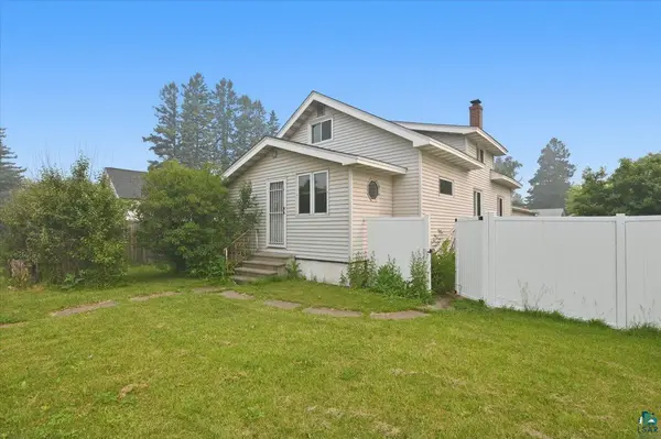 5215 E 2nd St, Superior, WI 54880