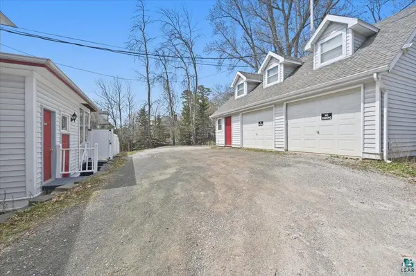 1727 E Superior St, Duluth, MN 55804