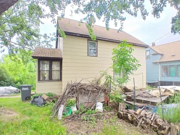 429 N 27th Ave W, Duluth, MN 55806