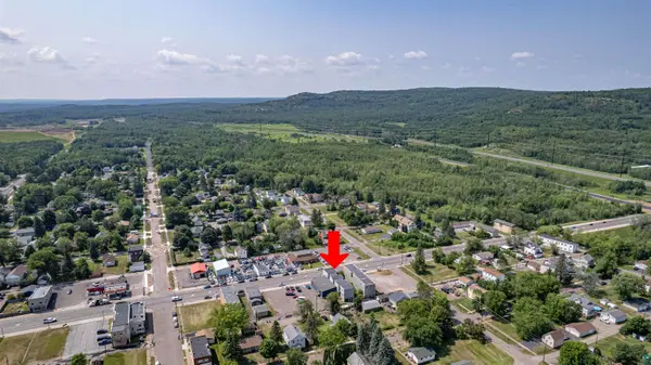 1426 Commonwealth Ave, Duluth, MN 55808