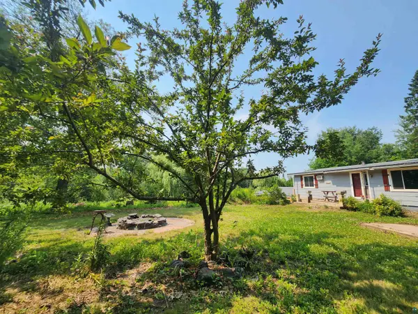 81790 State Hwy 13, Washburn, WI 54814