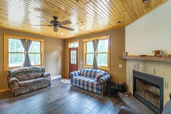 1359 Southwest Shores Tr, Ely, MN 55731