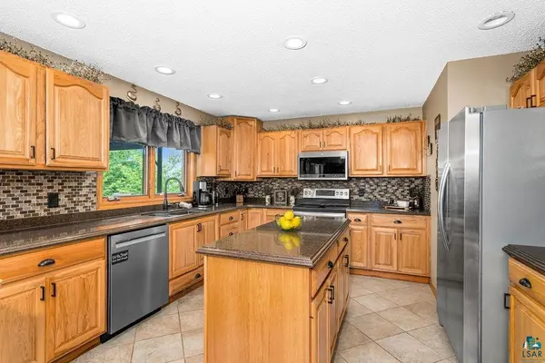 5019 Westlund Rd, Saginaw, MN 55779
