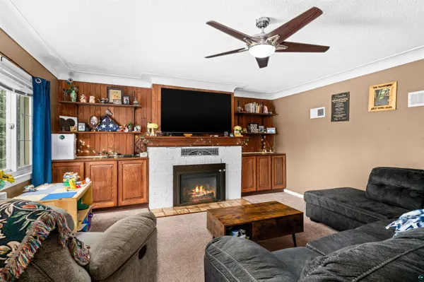 2206 Hammond Ave, Superior, WI 54880