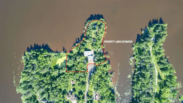 26 St. Albans Rd, Superior, WI 54880