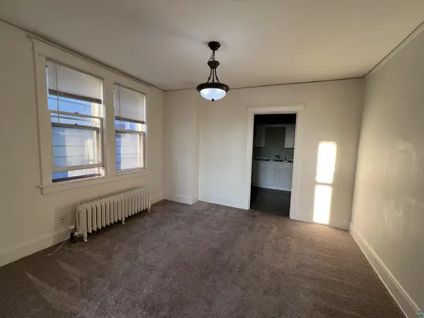 1822 1/2 John Ave, Superior, WI 54880