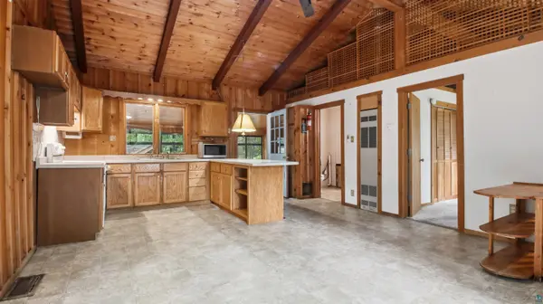 W2725 3rd St, Spooner, WI 54801
