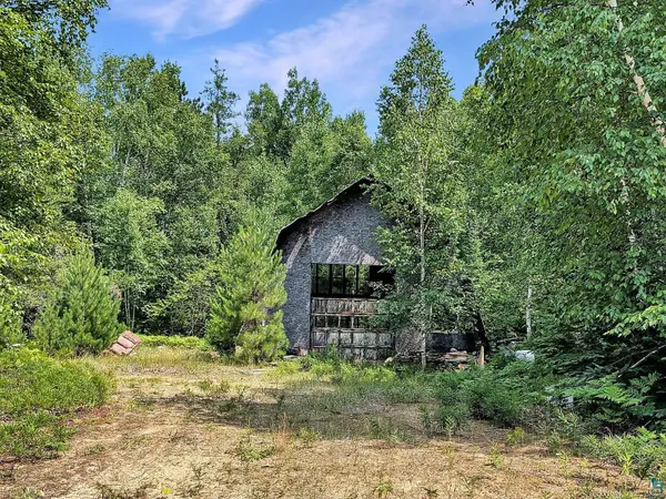 12594 East Rd, Side Lake, MN 55781-8431