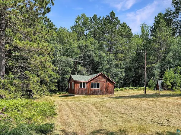12594 East Rd, Side Lake, MN 55781-8431