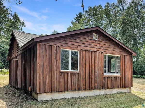 12594 East Rd, Side Lake, MN 55781-8431