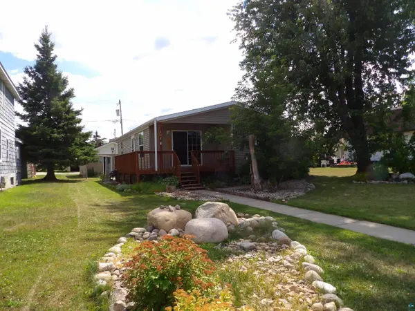 118 4th Ave S, Biwabik, MN 55708