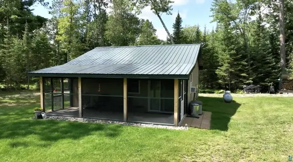 2964 Chaps Rd, Cook, MN 55723