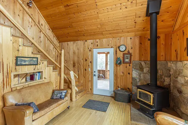 1736 N Grassy Rd, Ely, MN 55731