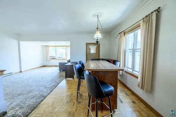 230 3rd St NW, Chisholm, MN 55719-0000