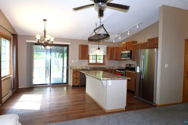 1501 N 5th Ave W, Washburn, WI 54891