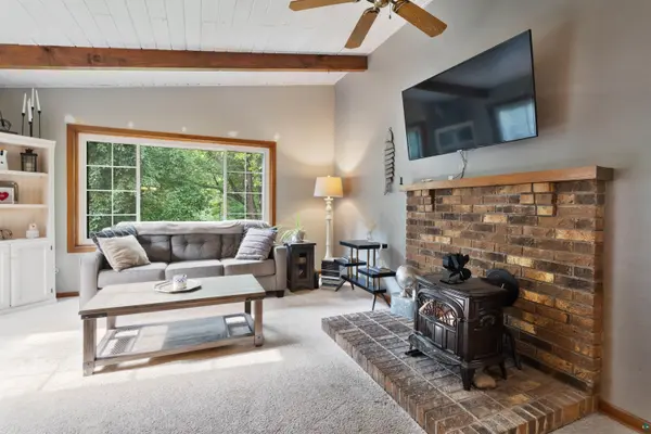 5665 Hagberg Rd, Hermantown, MN 55811