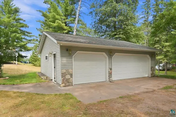 W8668 Peninsula Rd, Minong, WI 54849