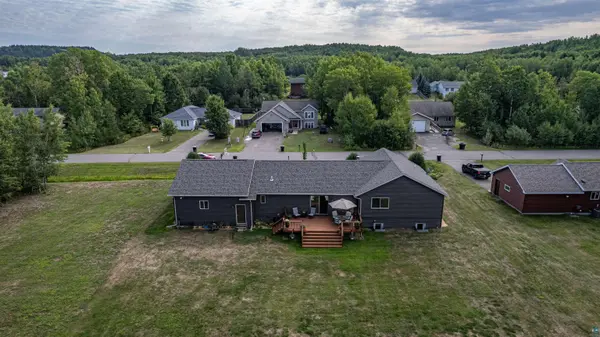509 16th Ave W, Eveleth, MN 55734