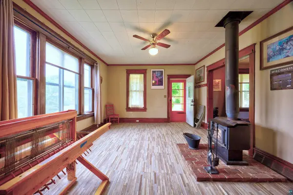 419 W 3rd St, Washburn, WI 54891