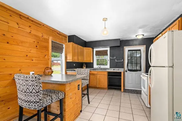 2208 Sahlman Ave, Cloquet, MN 55720