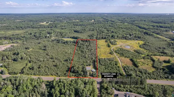 5401 Morris Thomas Rd, Hermantown, MN 55810