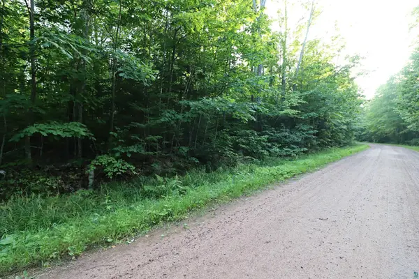 36XX North Shore Rd, La Pointe, WI 54806
